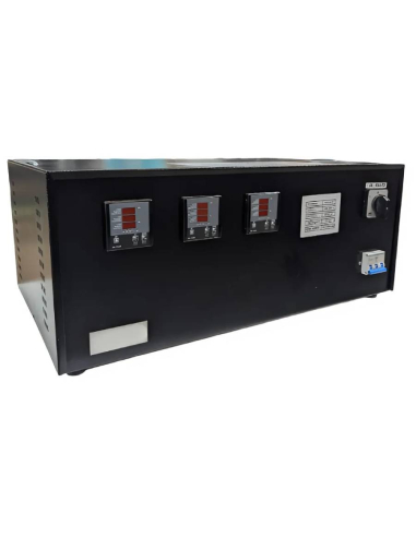 Three-phase voltage stabilizer with 10.5kVA (8.4kW) servomotor